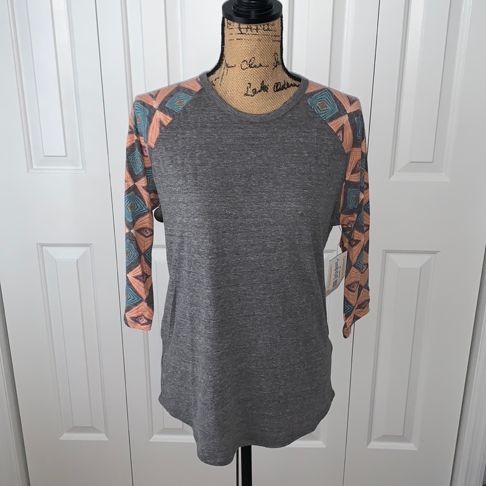 NWT Lularoe Randy Shirt